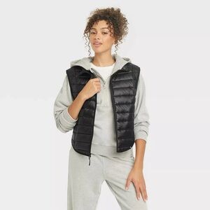 JoyLab Black Quilted Puffer Vest - Women's